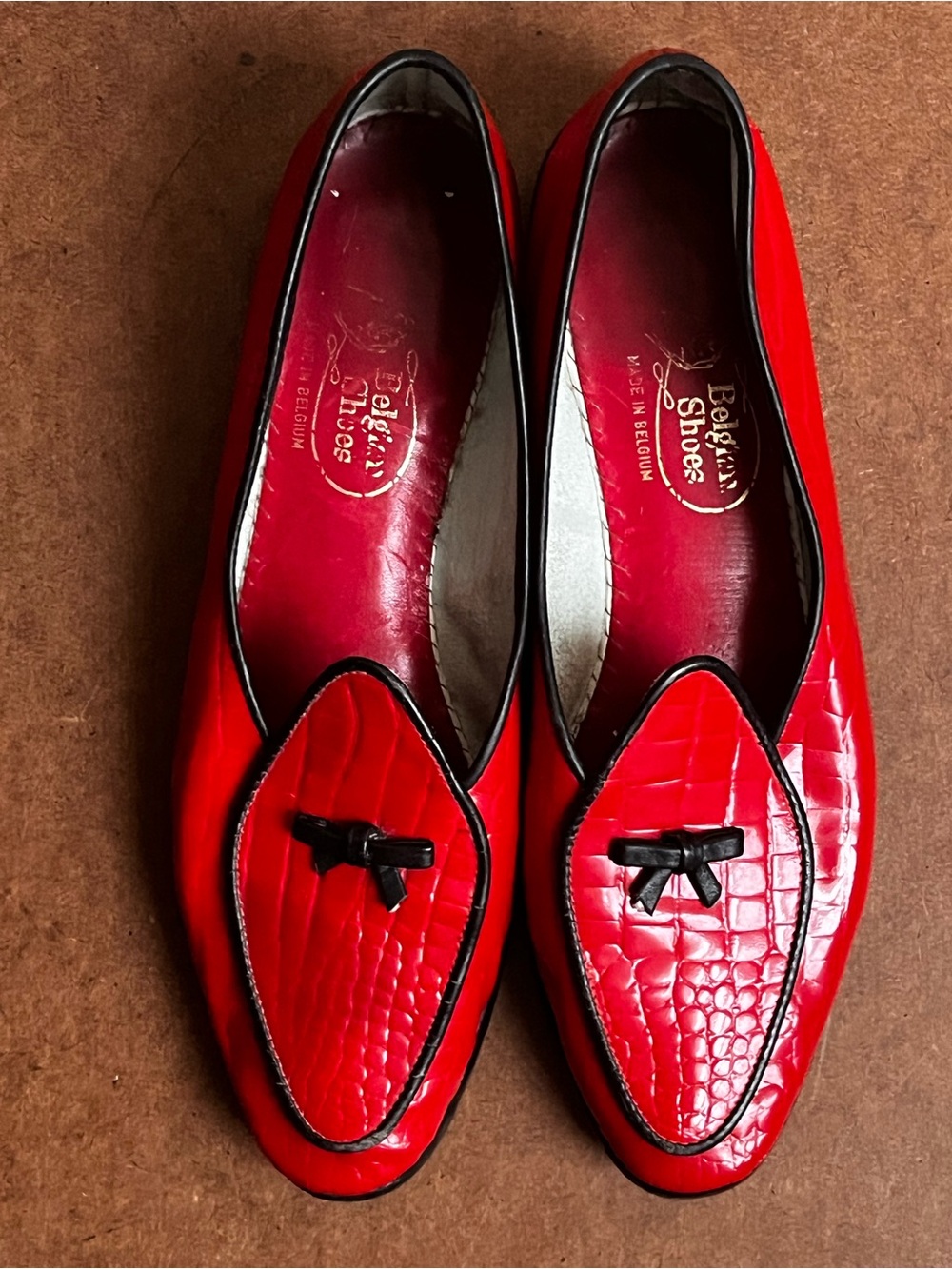 Belgian Shoes Midinette Red Croc-Embossed Leather Loafers Flats Womens Size 8N